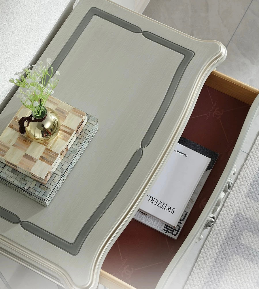 Gabrielle French Drawer Chest