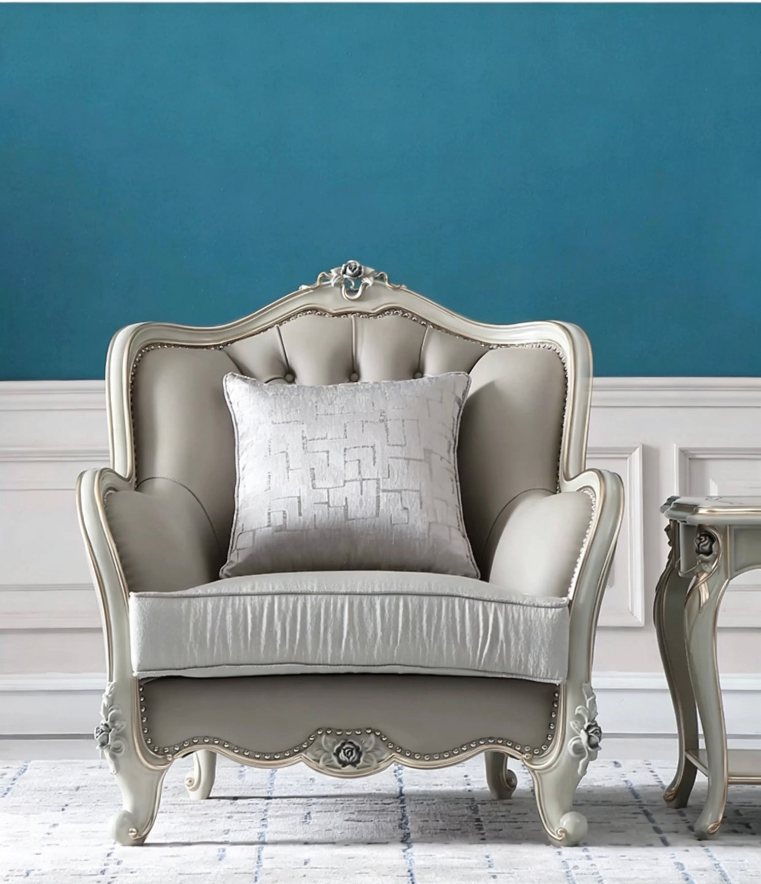 Evelienne French Sofa